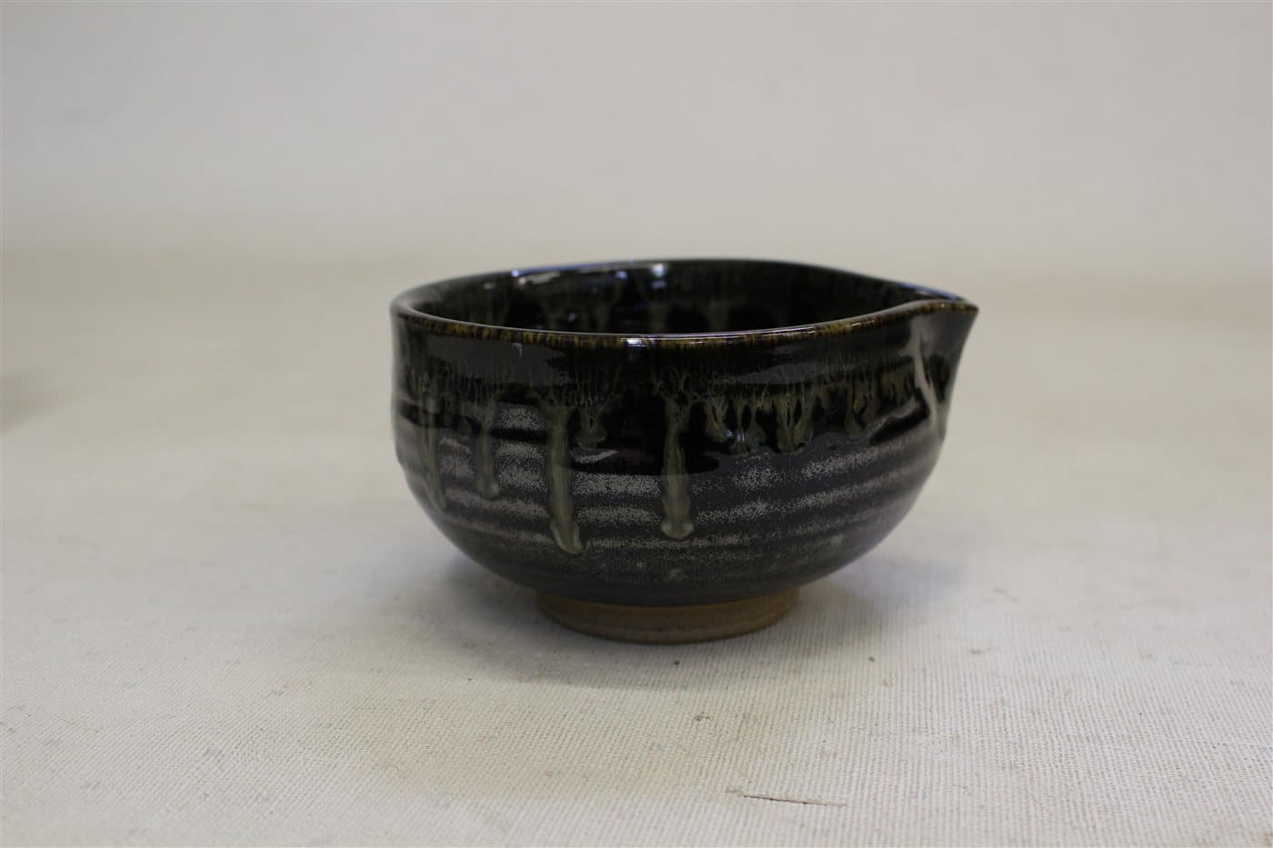 黒釉 片口